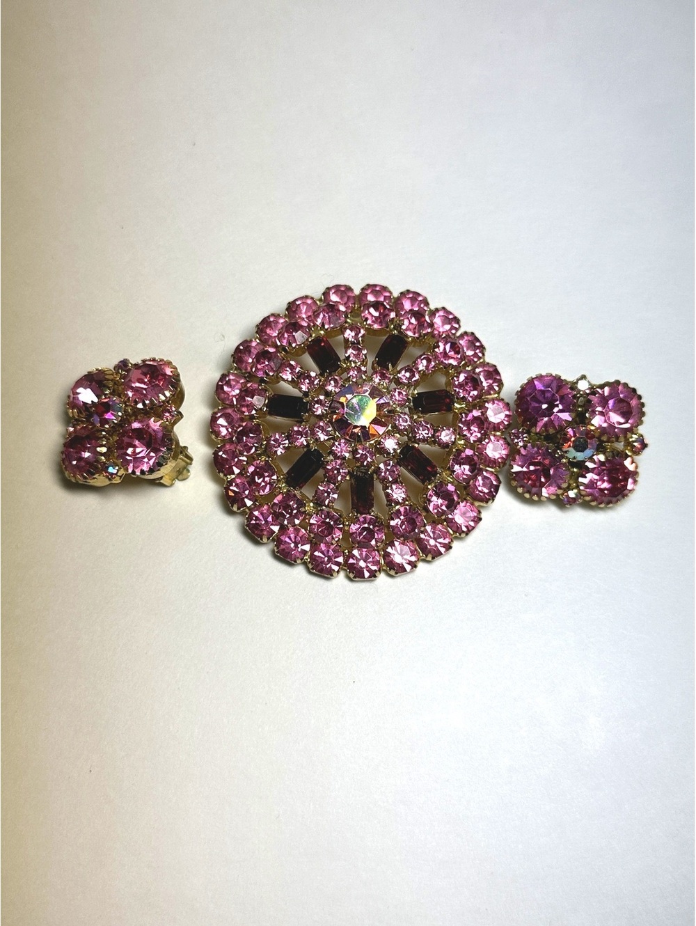 VTG Pink Rhinestone Brooch Clip Earring Set Mid Century Hollywood Glam